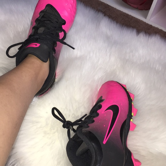 Nike Shoes - Nike cleats 😍